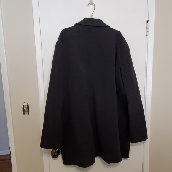Coat - Picture 4 of 5